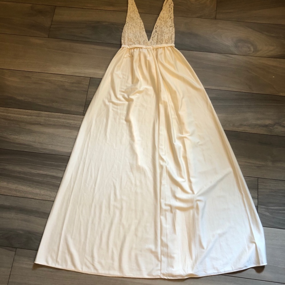 Vintage Alice Maloof Nightgown Plunge V Neck Lace Ivory Saks Fifth Avenue - Picture 2 of 10
